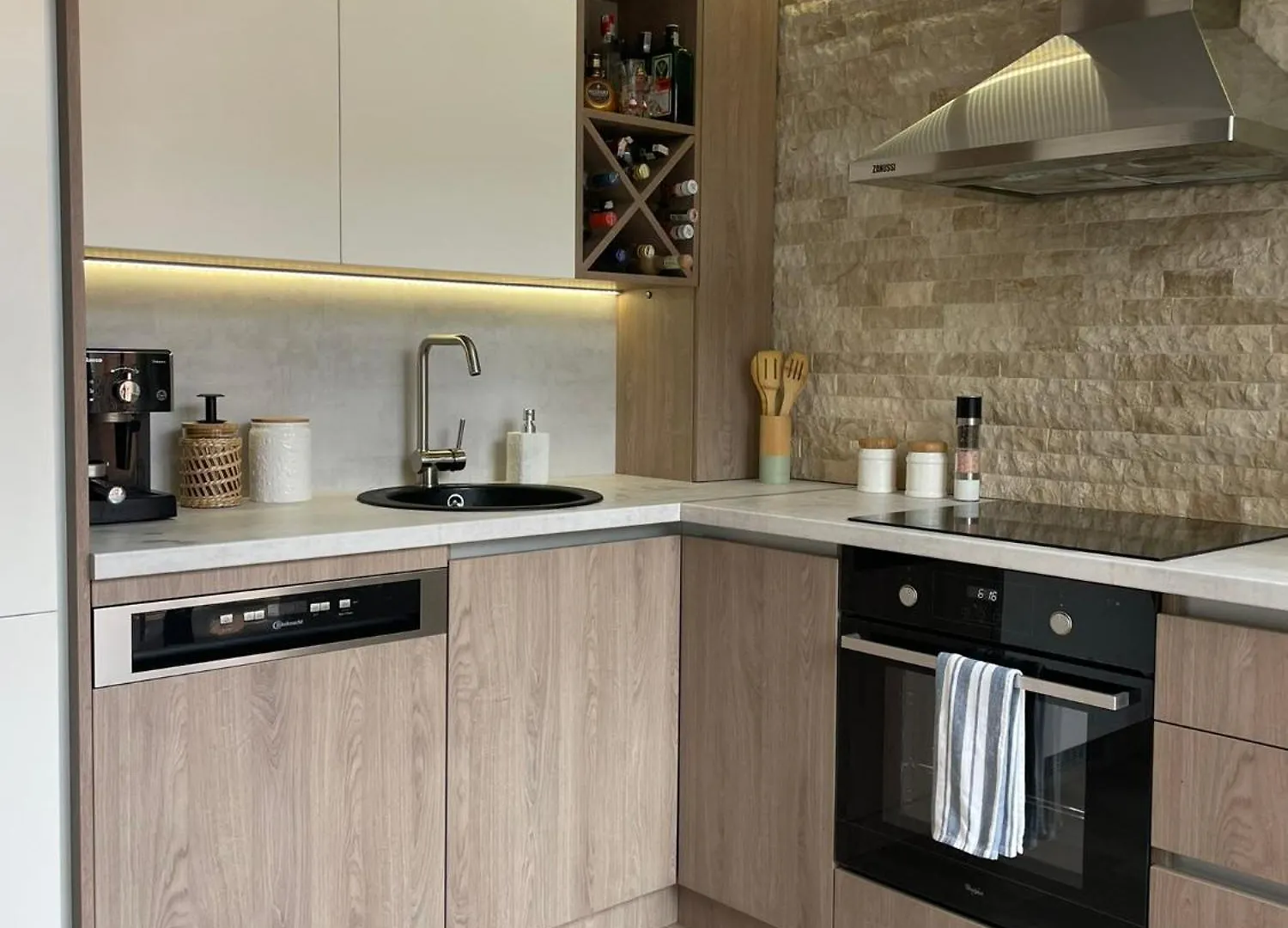 Varna City Center Apartment